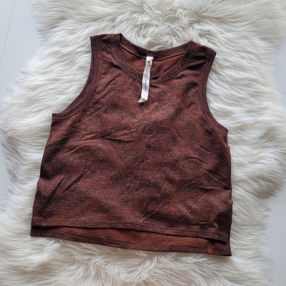 Lululemon Tank Top - Picture 1 of 4
